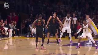Cavs' LeBron James Makes Ridiculous No-Look Assist vs. Lakers