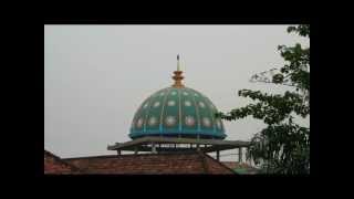 Erecting a Dome Over a Mosque