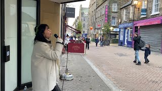 Stjernestøv - Street Performance in Edinburgh