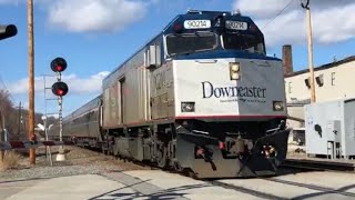 Amtrak #686 blasts past Cross RD with NPCU #90214