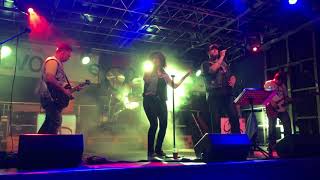 Cockroaches after Dark - Valerie - Bembelrock