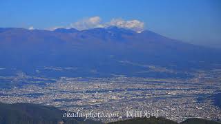 子檀嶺岳（冠者岳城）から望む四阿山と上田市街と浅間山　FUKEI 50946