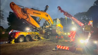 Balancing a 90,000 LB Excavator In The Air!! Tense Moment!