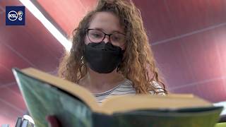 How a teen with dyslexia found her voice at author Brandon Sanderson's Dragonsteel convention