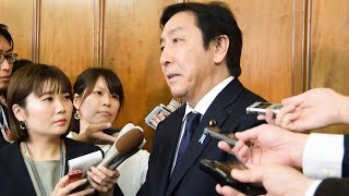 経済産業相を辞任後、初めて国会に登院した菅原一秀衆院議員