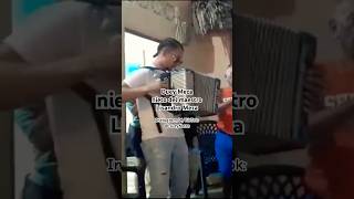 Duey Meza, nieto del maestro Lisandro Meza - Parranda tocando Cumbia 🪗 Los Palmitos, Colombia 🇨🇴