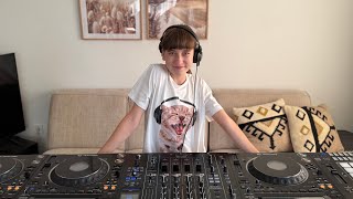 DJ GABI IN THE MIX - LAST FRIDAY NIGHT REMIX