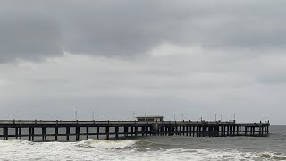 വലിയതുറ പാലം അപകടത്തിൽ /VALIYATHURA BRIDGE IS INDANGER