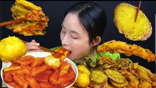 집근처 마트에서 사온 떡볶이 여러가지 튀김 먹방