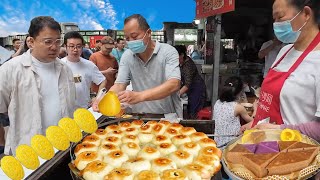 Wuhan's $1 Breakfast Paradise! Crispy & Sticky Bites, Savory Soups & Epic Noodles!​