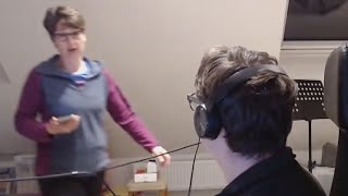 His mum walked in while he was on Discord