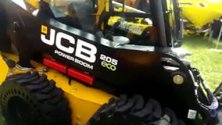 Skid steer with steer JCB 205