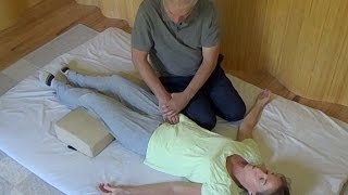 Treatment of the Ileocecal Valve: learn this shiatsu technique to improve digestion