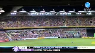 Ben Dunk slams the fastest BBL half-century from only 20 in pursuit of 210