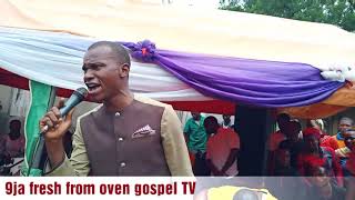 HON. CHINEDU ONAH LIVE ON STAGE DURING BURIAL OF ADAGBA CHUKS.