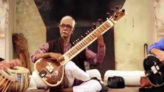 Raag Anupriya by Pt Rabindra Narayan Goswami and his student KG Westman with Suvrat Apte on tabla