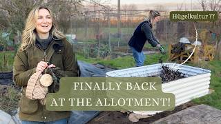 HOW TO FILL RAISED BEDS using a permaculture technique | Allotment VLOG #29