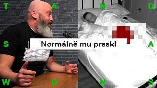 „NORMÁLNĚ MU PRASKNUL...“ Zranění při sexu a další historky ze záchranky (exzáchranář Vít Samek)