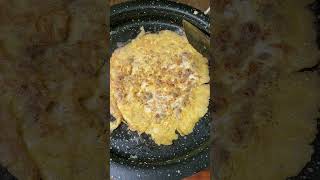 ពងទាចៀនត្រីប្រម៉ា #food #streetfood #foodshorts #streetfoodrecipes #streetfoodideas #cooking