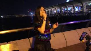 《一雙舊皮鞋》中環Busking *劉美君(2018-09-02）中國香港歌手彭梓嘉