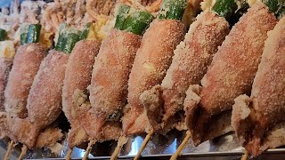 Deep-Fried Calamari stuffed with Cucumber and  Jicama/Ninxia Night Market Food in Taiwan 寧夏夜市爆漿脆皮魷魚