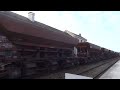 um de bb 67200 en tête d un train de ballast à noyelles 80 le 5 avril 2023