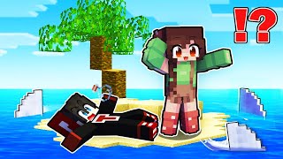 Surviving On Deserted Island in Minecraft! ( Tagalog )