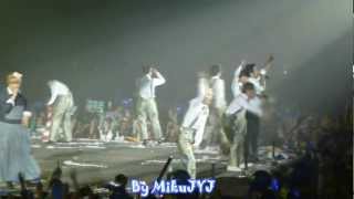 Super Junior ~ Super Show 4 in Paris 06\\04\\2012 - Full Concert Part 25/29 (Full-HD)