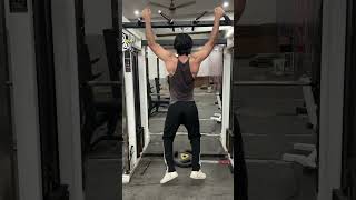 Back check krr #gym#backworkout l#pullups#shortsvideo#shorts