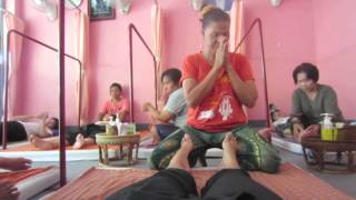 Chiang mai  Thai traditional massage タイ   チェンマイでオススメのマッサージ店