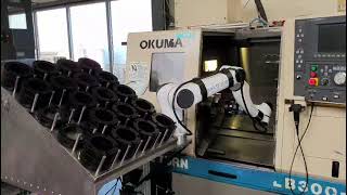 Cobot application CNC loading and unloading application