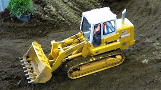 RC Liebherr Laderaupe Radlader Wheel Loader Bulldozer in Action Faszination Modellbau 2014 *HD*