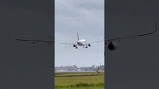 強側風降落： tigerAir 虎航A320