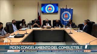 Transportistas proponen congelamiento del precio del combustible