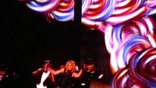 Madonna Sticky and Sweet tour HD Argentina Intro, Candy Shop, Beat goes on