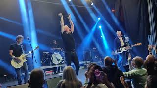 The Undertones - My perfect cousin (Live Athens 2023) Gagarin