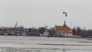 Jeziorzany zza wody w niedzielę