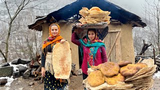 IRAN Daily Village Life! Baking Lavash Bread and Having Omelette for Dinner