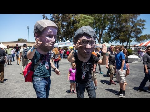 We Make Papercraft Big Head Costumes! We Make Papercraft Big Head Costumes!