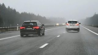 高速开车遇到暴雨怎么办？老司机都这样做，否则出车祸后悔就晚了