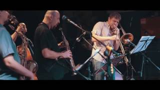 One for Uchshplup (Dani Benedikt) Alon Farber Hagiga (live @The zone)