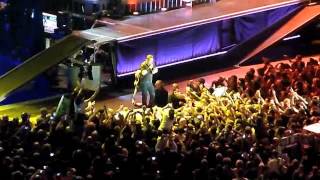 Bruce Springsteen - Waiting on a sunny day (Live Barcelona Spain May 17 2012)