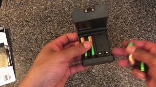 Duracell Battery Charger with Rechargeable AA  and AAA batteries UNBOXING