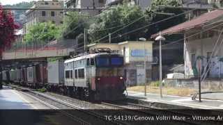 E655.210 con container in transito a Genova Pegli