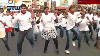 Students Flash mob at Guntur