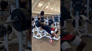 Handling 365lbs on Incline Bench