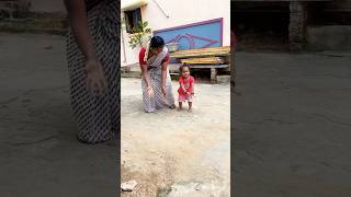 என் பொண்ணு கூட குட்டி dance ☺️Srivani Laddu Cute 🥰 Dance 💃 #dance #Cutedancebaby #Babydance #Cute