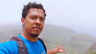 Incrivelmente impressionados com a  vista do Monte Caramujo na Ilha de São Nicolau