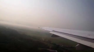 ヤクーツク航空　ロシア スホーイスーパージェット 離陸（機内撮影）