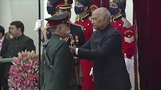 President Kovind presents Ati Vishisht Seva Medal to Major General Jalaj Bhola, The Corps of Signals